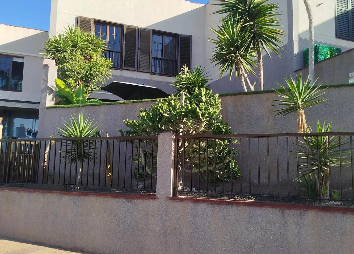 אל מדאנו Habitacion Doble Con Balcon אל מדאנו